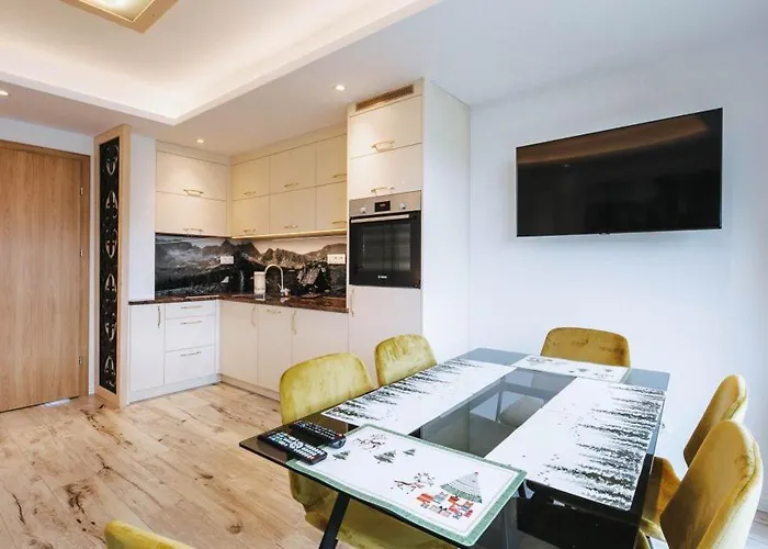 Mars Ksiezycowe Widok Na Gory * ザコパネ